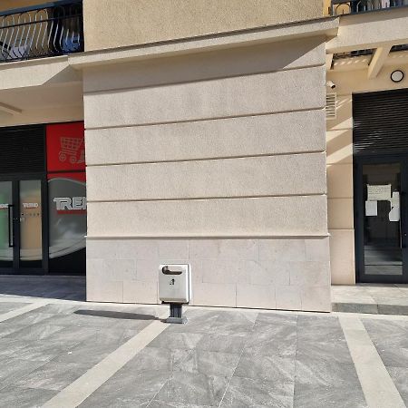 Fantastic New Centre Apartment Podgorica Eksteriør billede