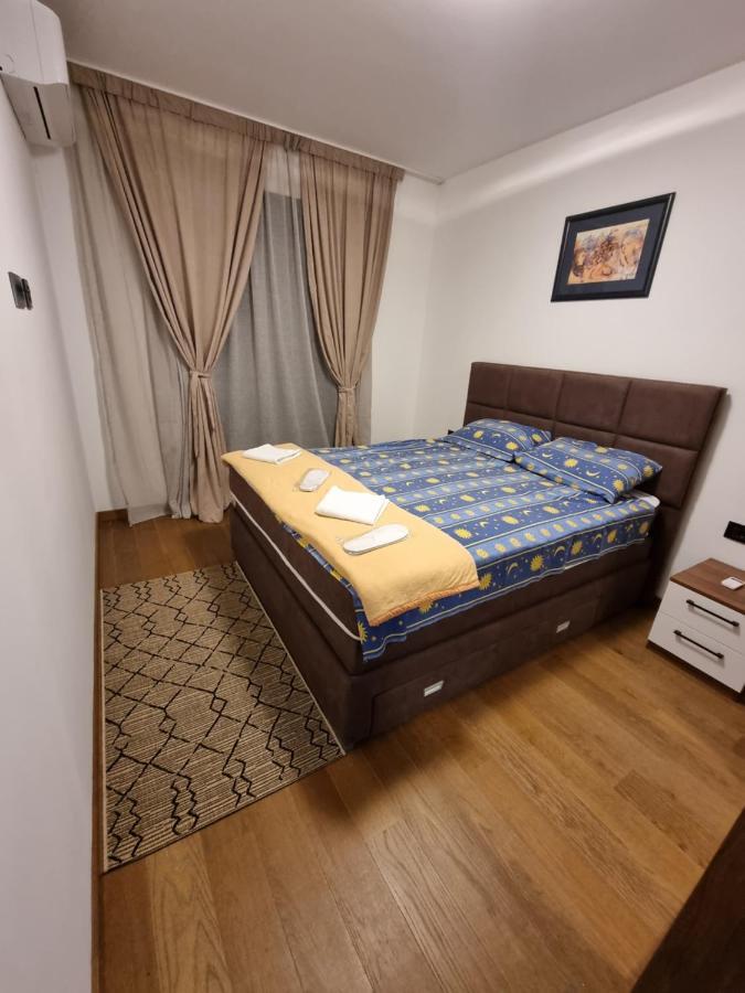 Fantastic New Centre Apartment Podgorica Eksteriør billede